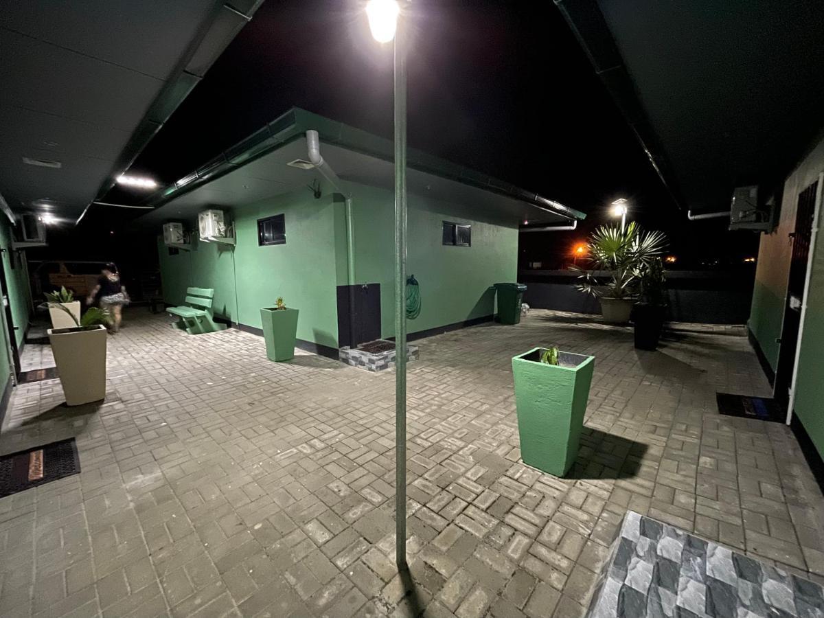 Bonaventure Apartments Nickerie Nieuw Nickerie Eksteriør billede